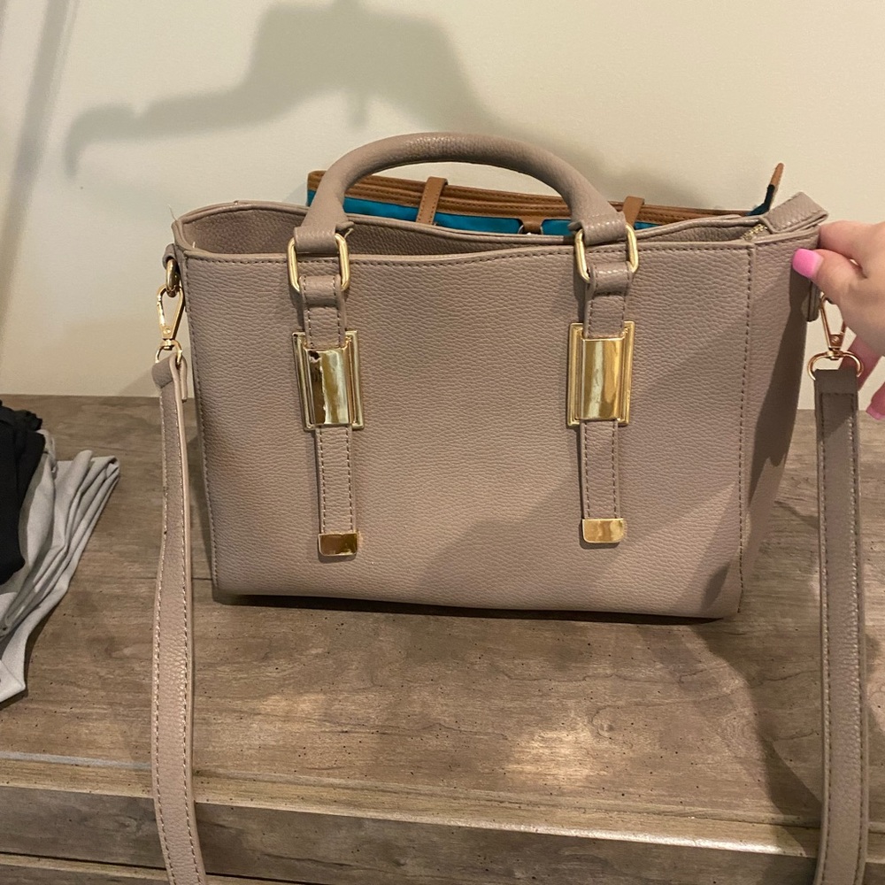 Shoulder purse